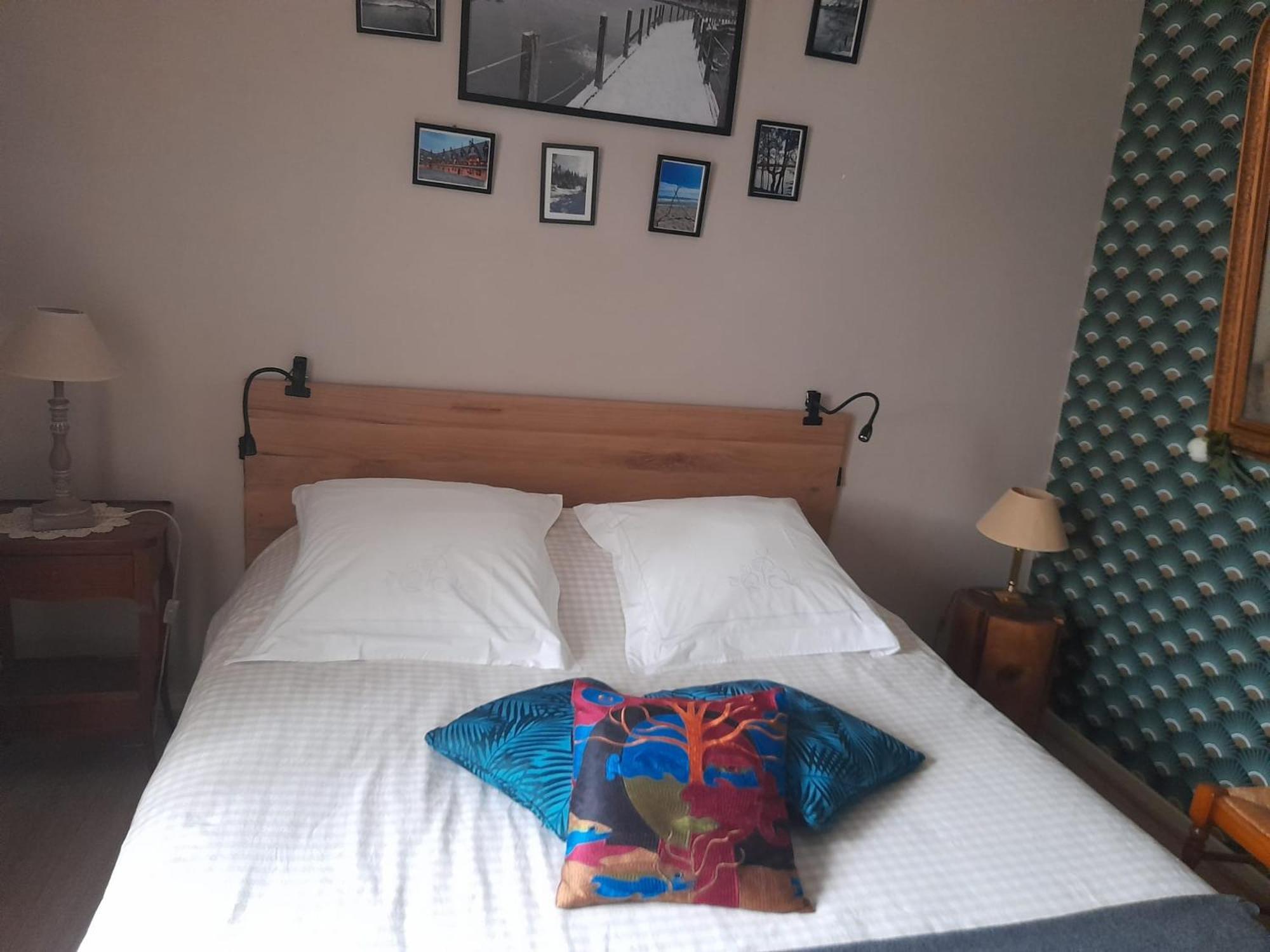Aux Glycines Bed & Breakfast Marcilly-Ogny Exterior photo